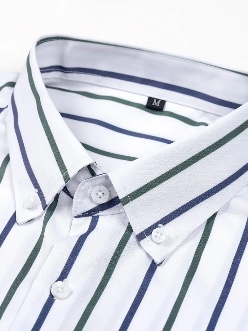Camisa elegante às riscas