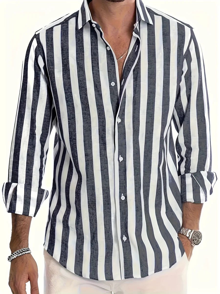 Camisa de verão às riscas