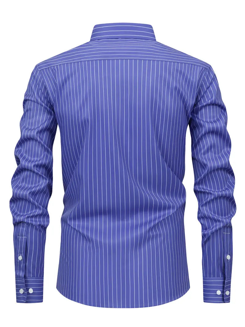 Camisa elegante às riscas