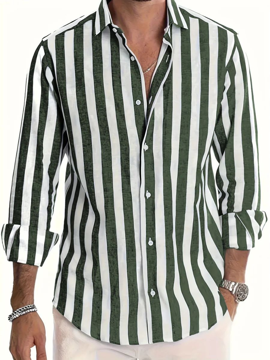 Camisa de verão às riscas