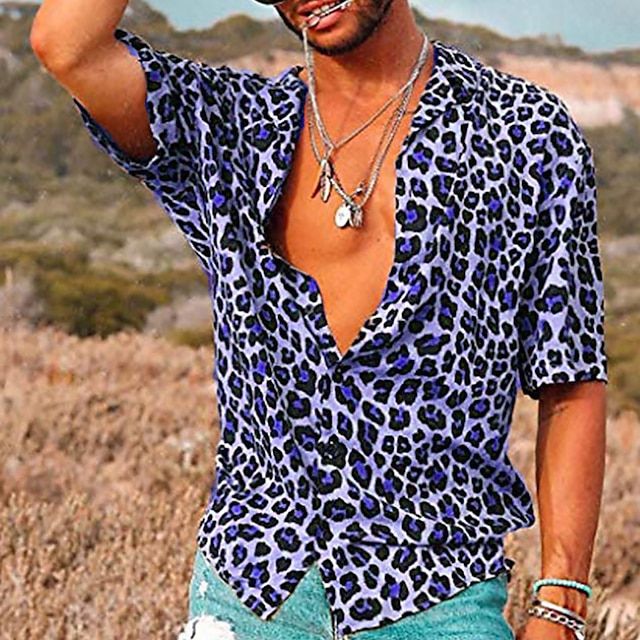Camisa com padrão de leopardo